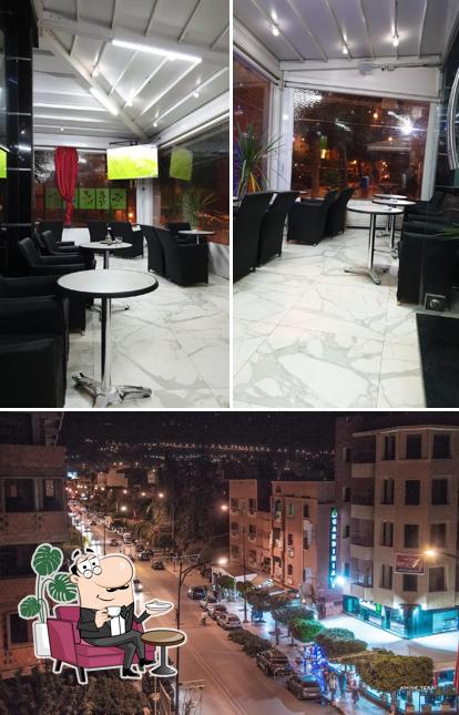 GARDINIA coffee & restaurant