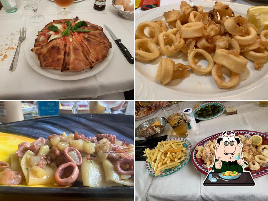 Platti al Ristorante Pizzeria Piramide