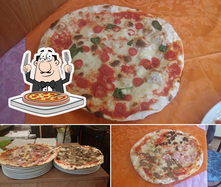 Prenditi una pizza a Croce Del Gallo