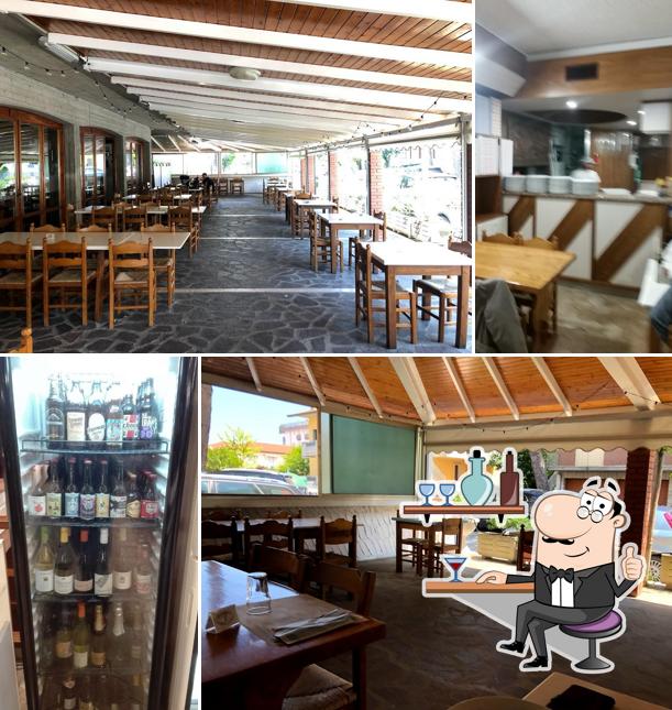 Siediti a un tavolo di Pizzeria La Taverna