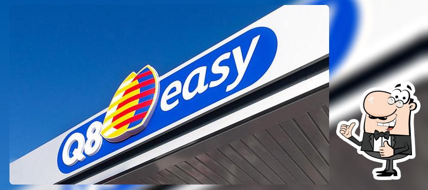 La rappresentazione visiva del marchio di Q8easy