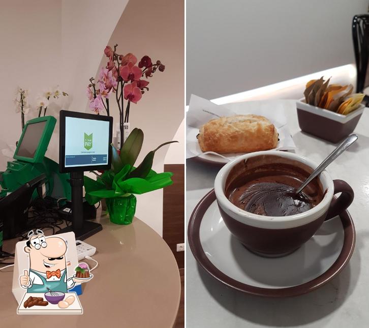 BAR TROPICAL serve un'ampia varietà di dolci