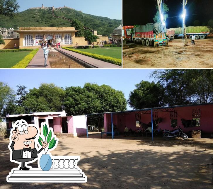 Check out how Baba Hotel DUBBI Dausa looks outside