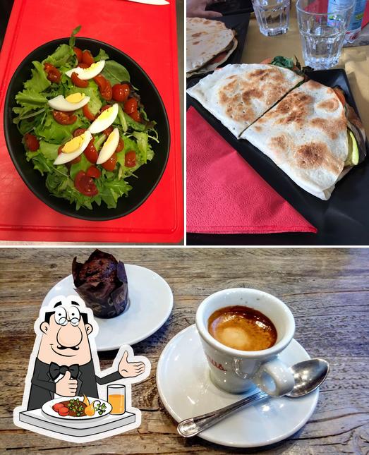 La cibo e bevanda del ristorante