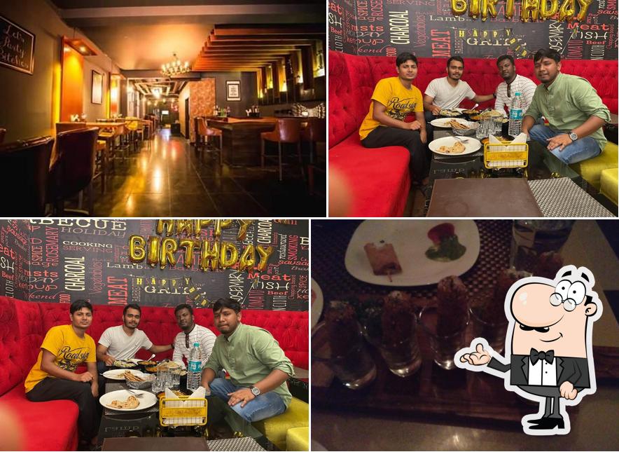 Check out how Cafe Tafri Karol Bagh Channa Market looks inside