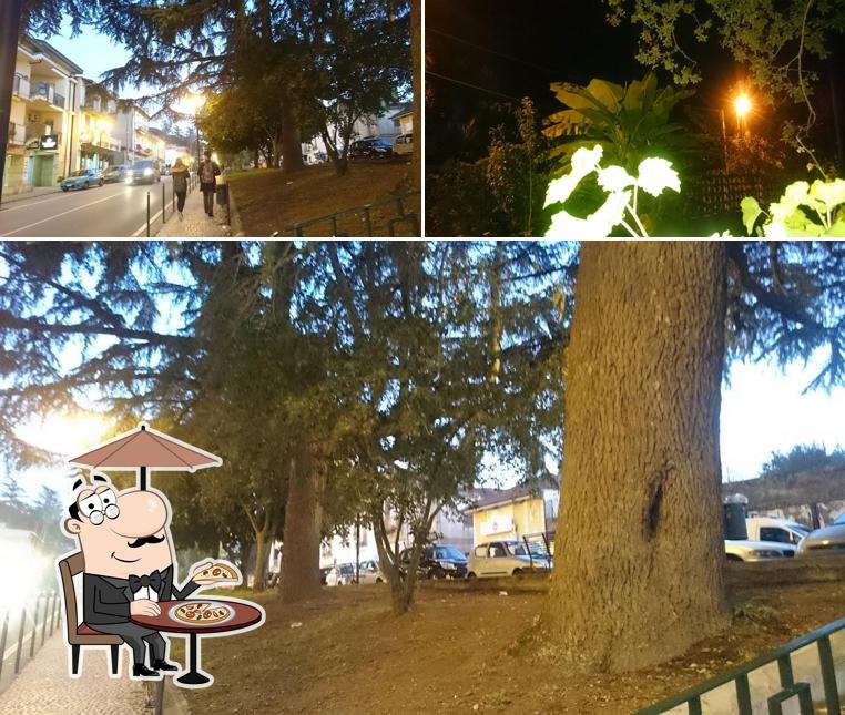 Gli esterni di "Bar Lo Smeraldo"