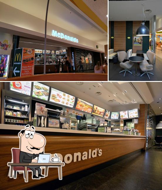 Dai un'occhiata agli interni di McDonald's La Spezia Terrazze