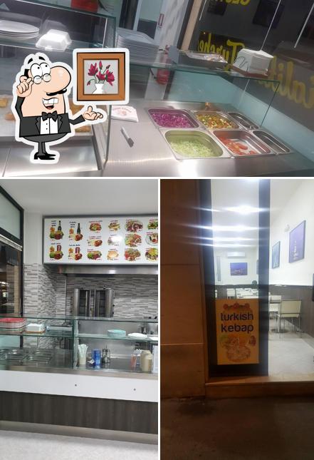 La interni e cibo del ristorante