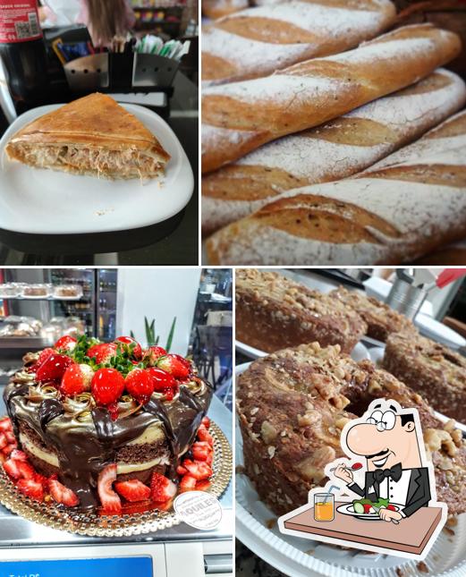 Comida em Padaria Aquiles