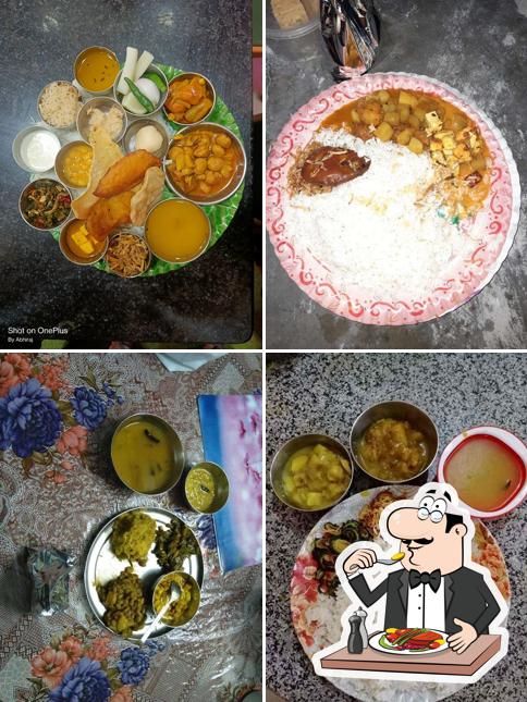 Food at The Original Dada Bhai Hotel