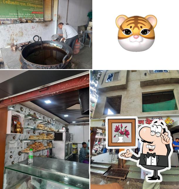 Check out how Jain Samosa looks inside