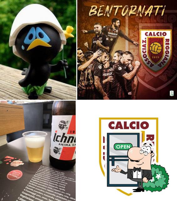 Gli esterni di Pizzeria los locos
