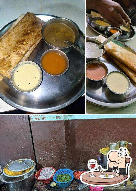 Masala dosa at Aanaa Dosa Center