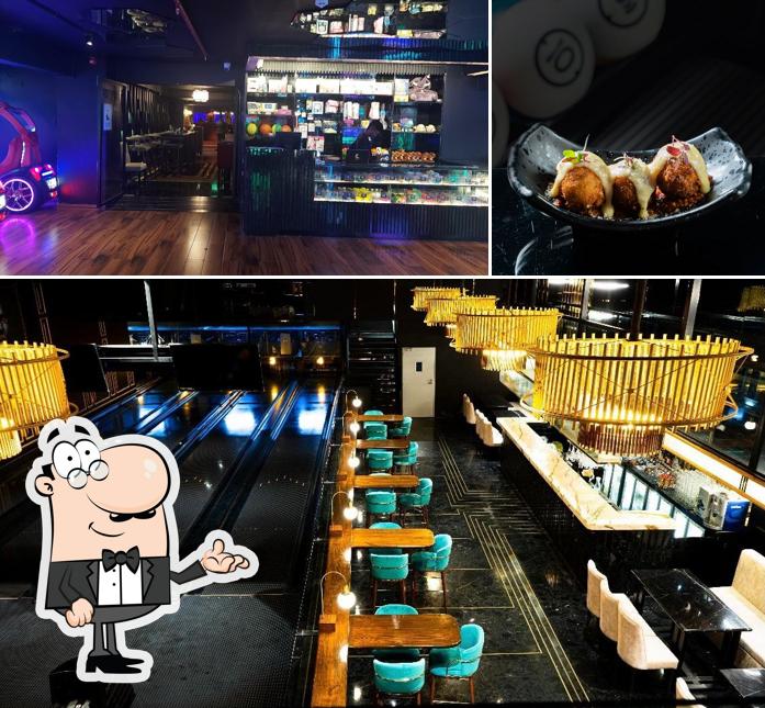 The restaurant's interior and food
