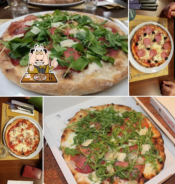 Scegli tra le svariate varianti di pizza