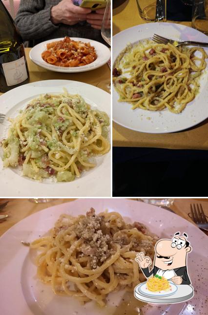 Spaghetti alla carbonara al Enoteca Romana