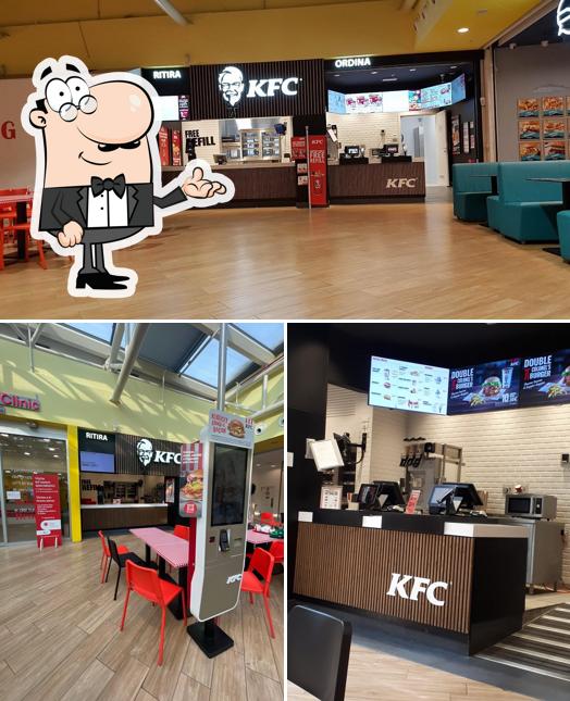 Dai un'occhiata agli interni di KFC