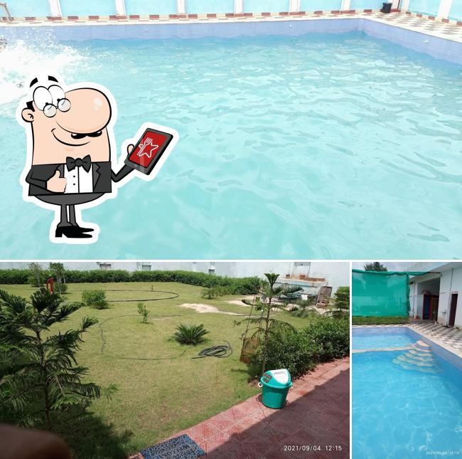 The exterior of MD water park and cafe point