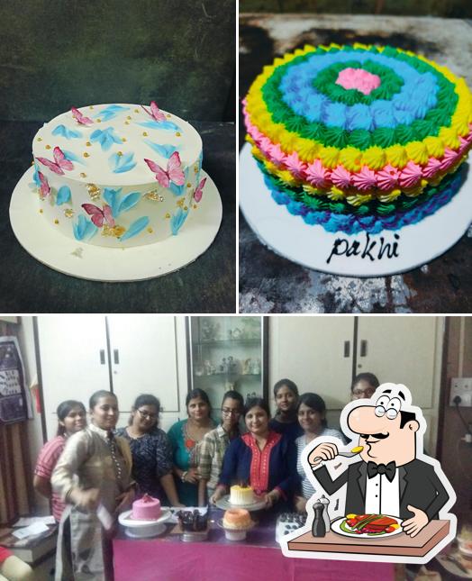 The image of food and interior at Cake Delight