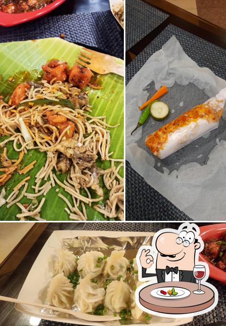 Food at Lemon Tree Food Court