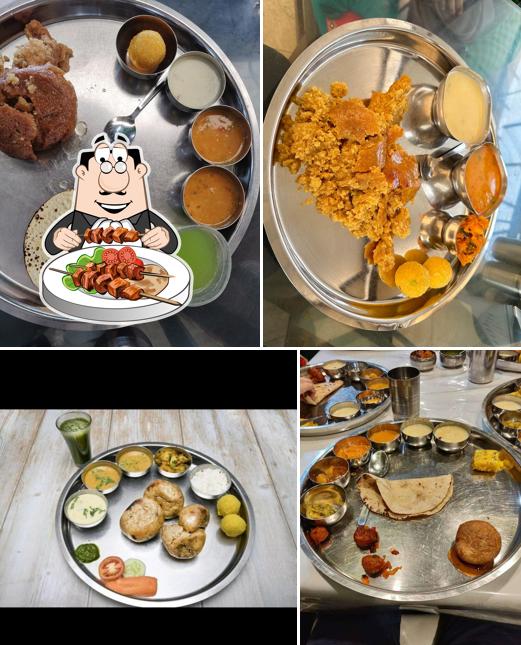 Meals at Shri Prathvilok