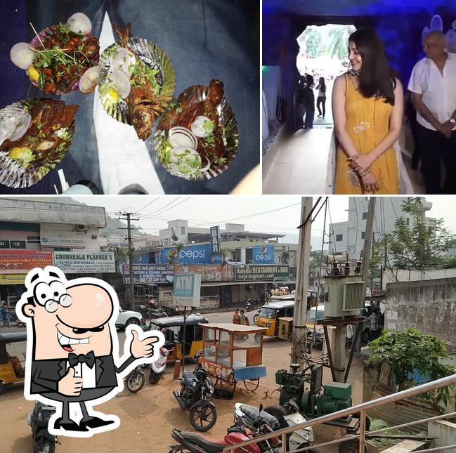 Here's a picture of Kalyani Restaurant & Bar