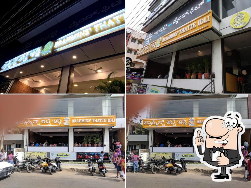 See the pic of Brahmins' Thatte Idli