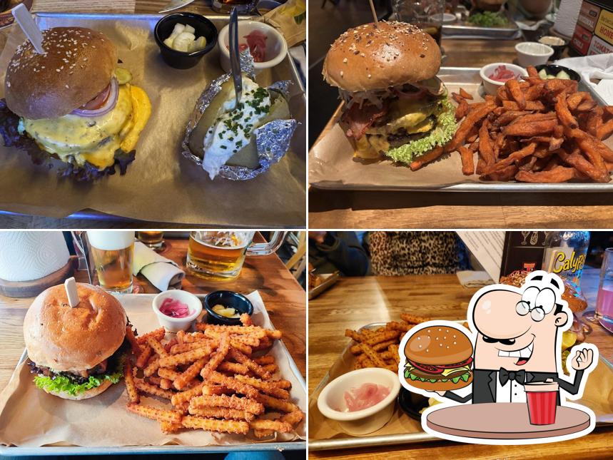 T's Barbecue Restaurant offre un'ampia quantità di opzioni per gli amanti dell'hamburger