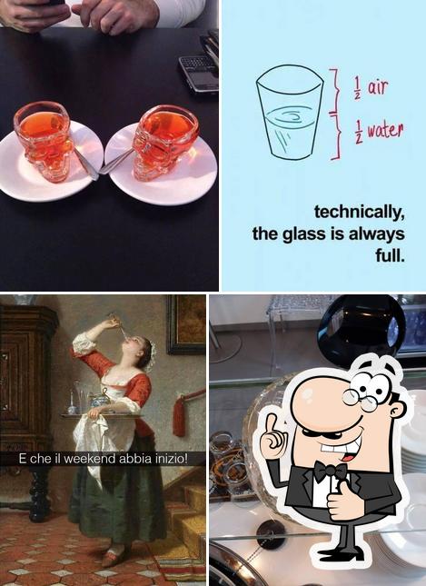 Glass Cafe'