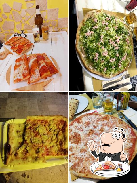 Scegli una pizza a PIZZERIA MONDO PIZZA AL TAGLIO E AL TAVOLO DI MARTINI ROBERTO