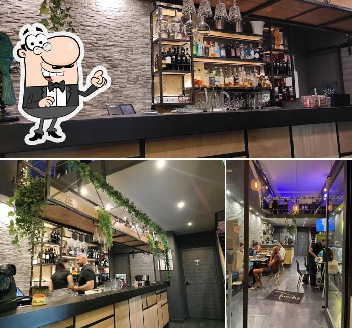 Dai un'occhiata agli interni di Touchè Beefstrò and cocktails lab