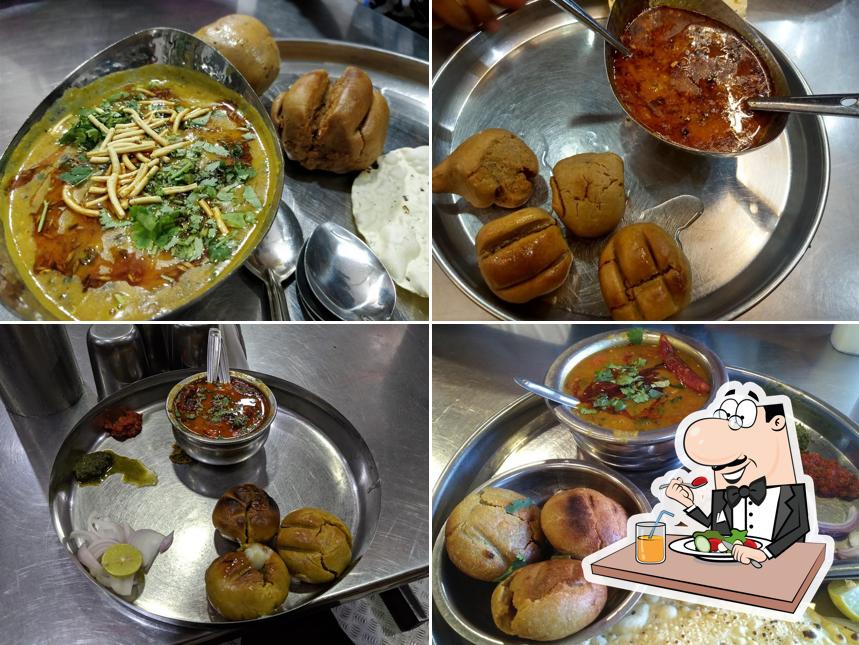 Meals at Rajasthani Bhojnalaya