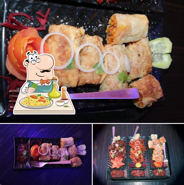 Food at DARK CAFE