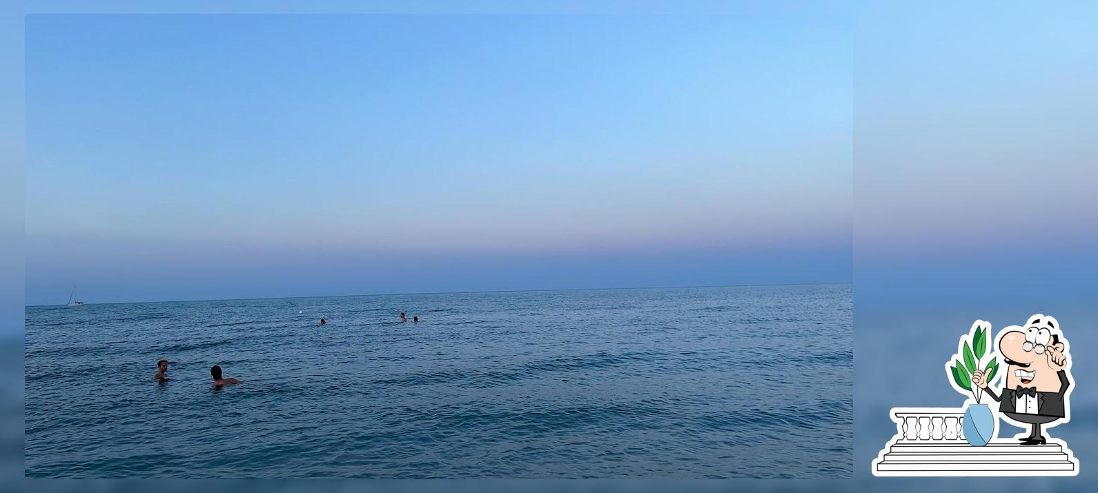El Chiringuito Beach Cafè