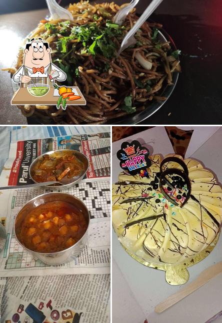 Seaweed salad at Khatana Dairy and Sweets