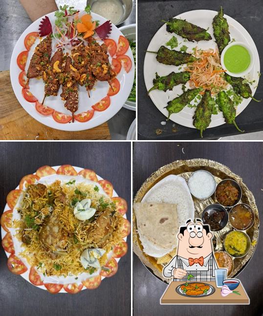 Sri Surya Restaurant, Danavaipeta