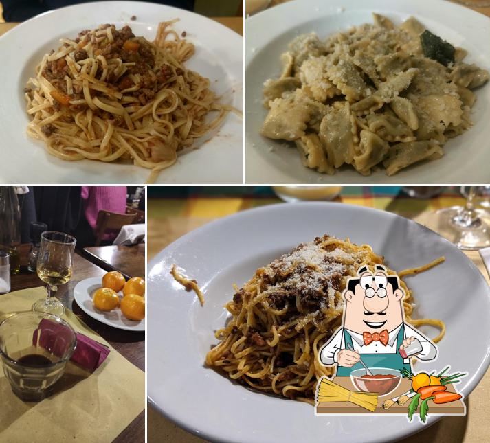 Spaghetti alla bolognese al Osteria dei Sognatori