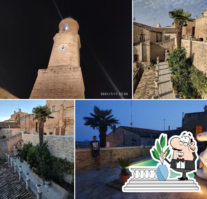 Puoi goderti l'aria fresca da seduto all'esterno di Palazzo Mannocchi di Mulaganovic Ferida