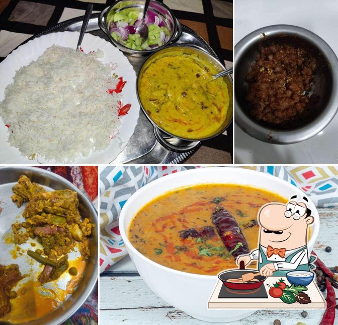 Chicken curry at Anand Vaishno Dhaba