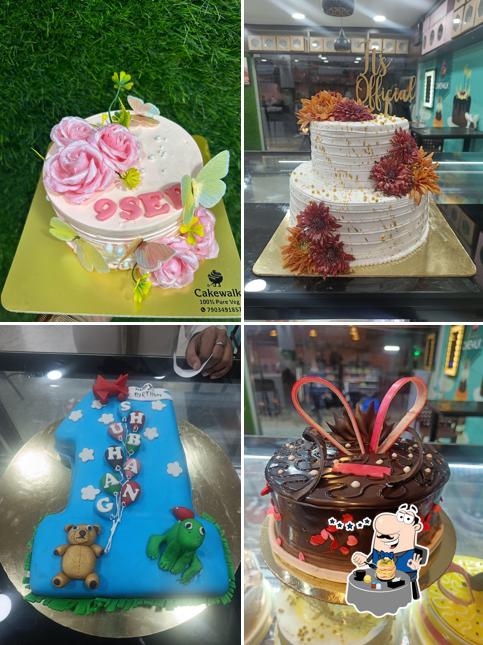 Food at Cakewalk & Kulfihouse