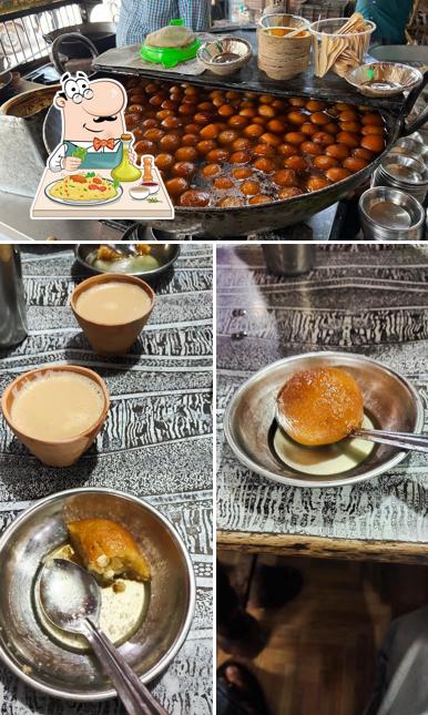 Food at MOHAN SWEETS & RESTAURANT, NAGINA KI PRACHIN WA PRASIDDH DUKAN