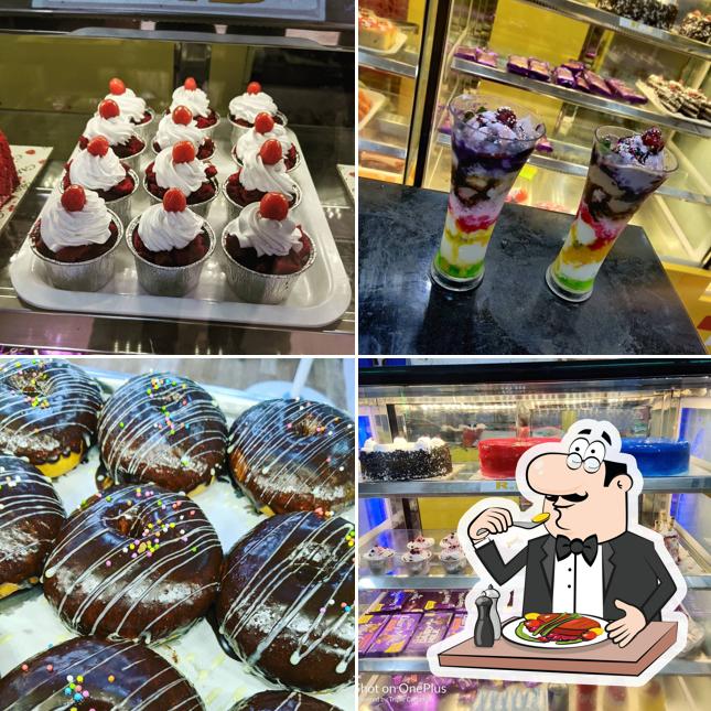 Food at RB SWEETS & BAKERY