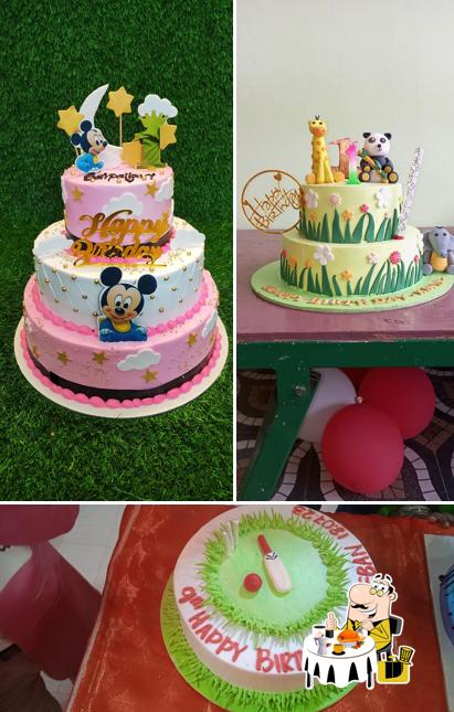 Food at Cake Tower
