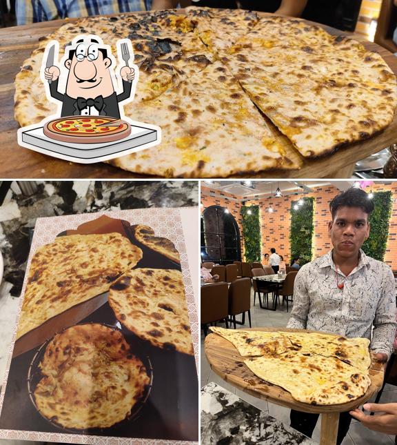Pick pizza at Kake Di Hatti Raipur