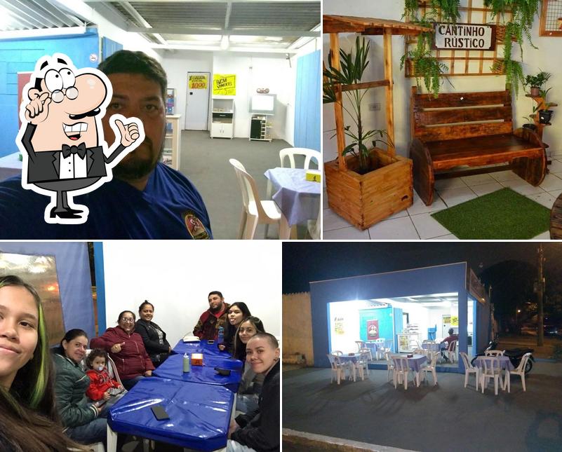 O interior do Romero's Lanches e açaí