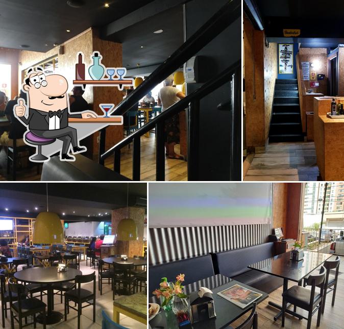 Veja imagens do interior do Manatí Restaurante e Bar