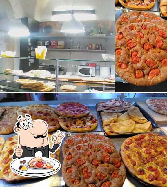 Scegli una pizza a La vetrina del Fornaio
