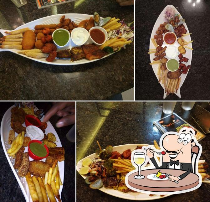 Food at Prawn and Crab