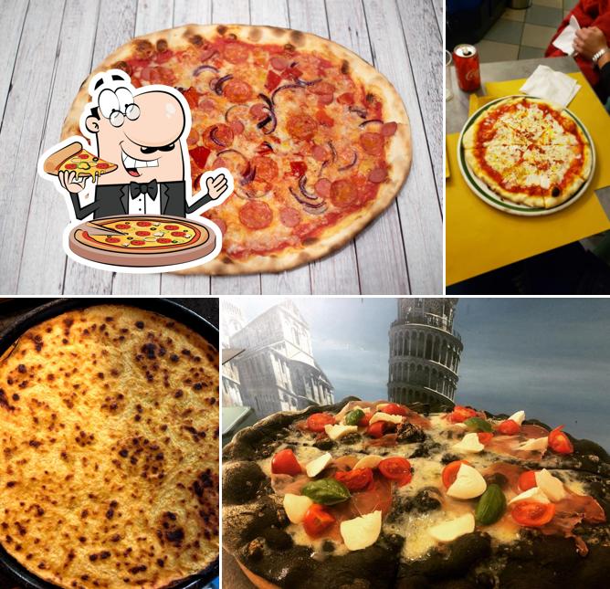 Ordina tra le svariate varianti di pizza