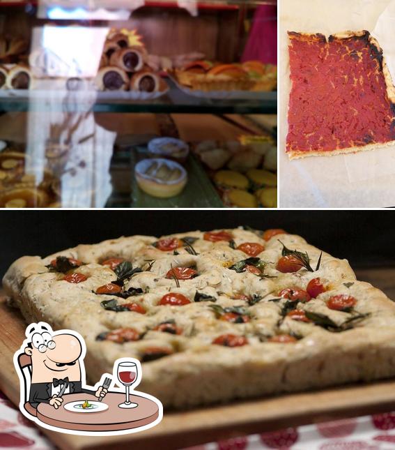 Cibo al Panificio Biscotteria Romagnoli Fabrizio